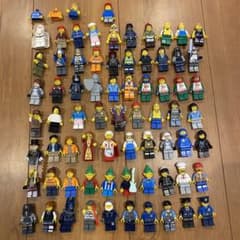 レゴブロック　正規品　パーツ　セット　大量　ミニフィグ　人形　まとめ売りのサムネイル