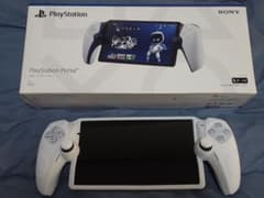 PlayStation Portal リモートプレーヤー 本体　シリコンカバー付のサムネイル
