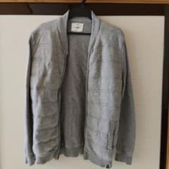 ZARA the knitwear ジップアップニット グレー 140cmのサムネイル