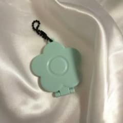 MARY QUANT フラワーモチーフ ミラー キーホルダーのサムネイル