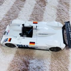 BMW V12 LMR 1999 模型 1/18のサムネイル