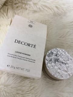 コスメデコルテルースパウダー04 shimmering ivory コスデコのサムネイル