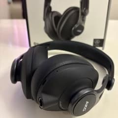 Thumbnail of AKG K371-BT