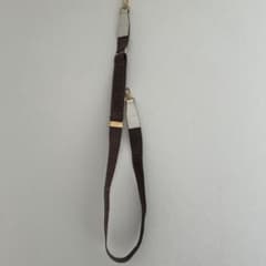 Ferragamo ショルダーストラップ ブラウン 最後の写真に僅かな汚れがありのサムネイル