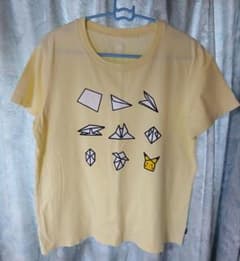 UNIQLO UT ポケモン ピカチュウ 折り紙 Tシャツのサムネイル