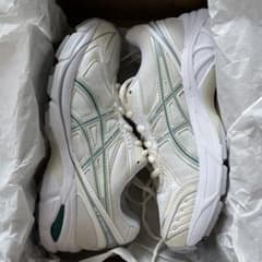 ASICS GT-2160 クリーム 23.0cm スニーカーのサムネイル
