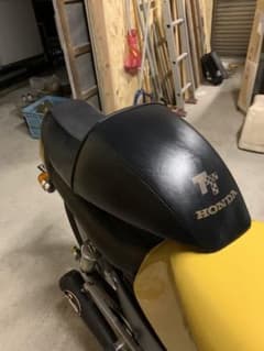 GB400tt純正シングルシートのサムネイル
