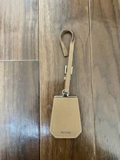 PRADA サフィアーノレザー バッグチャーム　ネームタグ