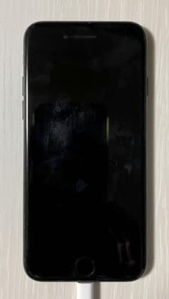 iPhone 7 Jet Black 128 GB auのサムネイル