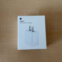 Apple 20W USB-C電源アダプタ MHJA3AM/Aのサムネイル