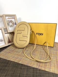 ✨極美品✨フェンディ FENDI オーロック フォン ポーチ スマホケース 