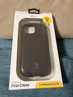 iFace First Class iPhone 15/14/13ケースのサムネイル