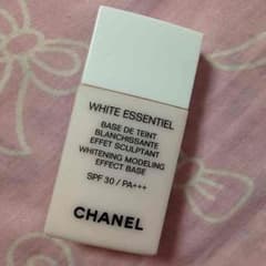 CHANEL ベースのサムネイル
