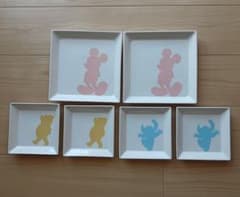 ディズニー　ミッキー　スティッチ　プーさん　紀文大皿小皿6点セットのサムネイル