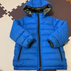 ギャップ Baby gap リバーシブルダウンジャケット 男の子 110cmのサムネイル