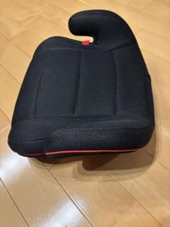 ジュニアシート ブースターシート ブラックのサムネイル
