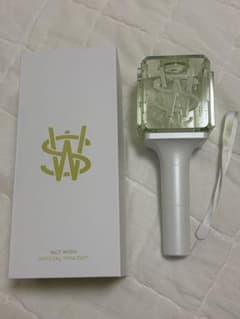 NCTWISH ペンライト 草鈍器