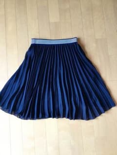 プリーツスカートgap 値下げしました。のサムネイル