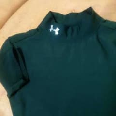 UNDER ARMOUR インナーのサムネイル