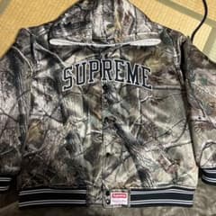 Supreme 25FW Varsity Jacket リアルツリーカモ Supreme 25FW Varsity Jacket リアルツリーカモ - メルカリ