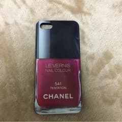 CHANEL スマホケースのサムネイル