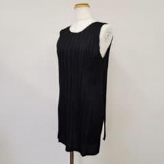 PLEATS PLEASE ノースリーブ チュニック PLEATS PLEASE プリーツ ノースリーブ チュニック ブラック - メルカリ