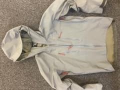 アークテリクスGORE-TEX 防水ジャケット グレーのサムネイル