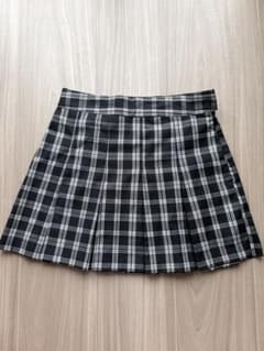 H&M チェック柄 プリーツミニスカート ブラック 32のサムネイル
