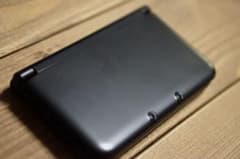 3DS LL本体　ソフト、拡張パッドおまけ付きのサムネイル