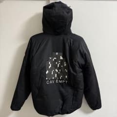 C.E / CAV EMPT / リバーシブルダウンジャケット / ハーフジップ C.E / CAV EMPT / リバーシブルダウンジャケット / ハーフジップ