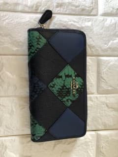 COACH    長財布のサムネイル