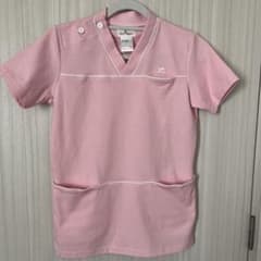 グレージュ白衣　ナース服　看護師　医療のサムネイル