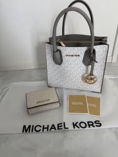 MICHAEL KORS ハンドバッグ ＆財布 ホワイト系のサムネイル