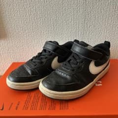 NIKE キッズ スニーカー ブラックのサムネイル