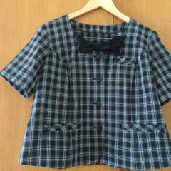 事務服 オーバーブラウス 半袖 17号のサムネイル