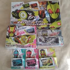 D*す様 ※大幅値下げ中※仮面ライダーゼロワン　ゼロワンドライバーセット他　まとのサムネイル