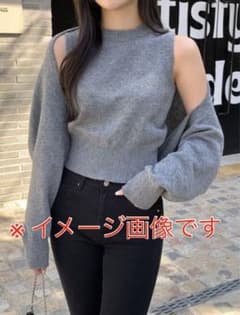 ニットノースリーブ&ボレロカーディガンSETのサムネイル