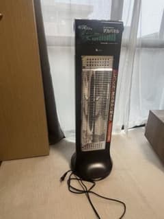 U-ING 電気ヒーター US-MR900G 本体 - メルカリ