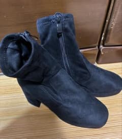 厚底 ショートブーツ ブラックのサムネイル