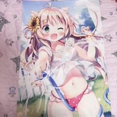 ぱん B2 タペストリー ぱんのみみ - メルカリ