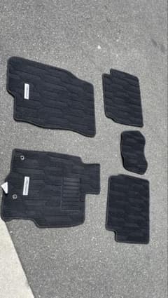 [美品]マツダ アテンザスポーツGH 純正 フロアマット 1台分セットのサムネイル