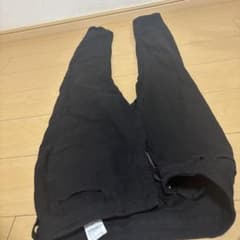 UNIQLO ストレッチイージーアンクルパンツ Mサイズのサムネイル