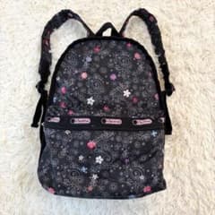 美品 ハワイ限定 レスポートサック ルプティブーケ リュック 刺繍 花 黒 美品 ハワイ限定 レスポートサック ルプティブーケ リュック 刺繍 花
