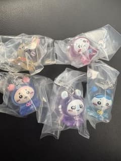 ちいかわ　めじるしアクセサリー　5個セット　コンプリートのサムネイル
