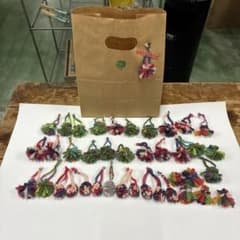 ハンドメイド 毛糸ポンポン ストラップ 大量セットのサムネイル