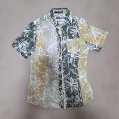 TORNADO MART FEMME 半袖シャツ 花柄 38のサムネイル