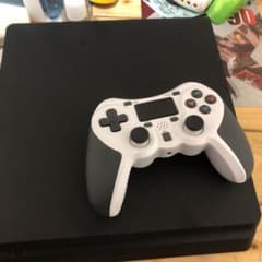 PS4 本体及びコントローラー(非純正)のサムネイル