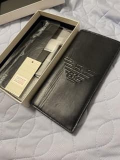 美品❗️エンポリオアルマーニ　長財布　本革のサムネイル