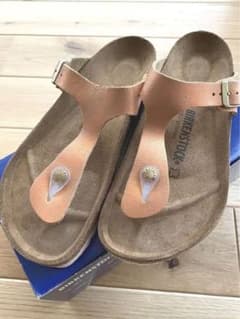 【新品】Birkenstock Gizeh Metallic SeaCopperのサムネイル