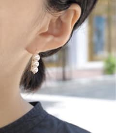 「anq.」K10 Pearls フックピアス　(淡水パール)のサムネイル